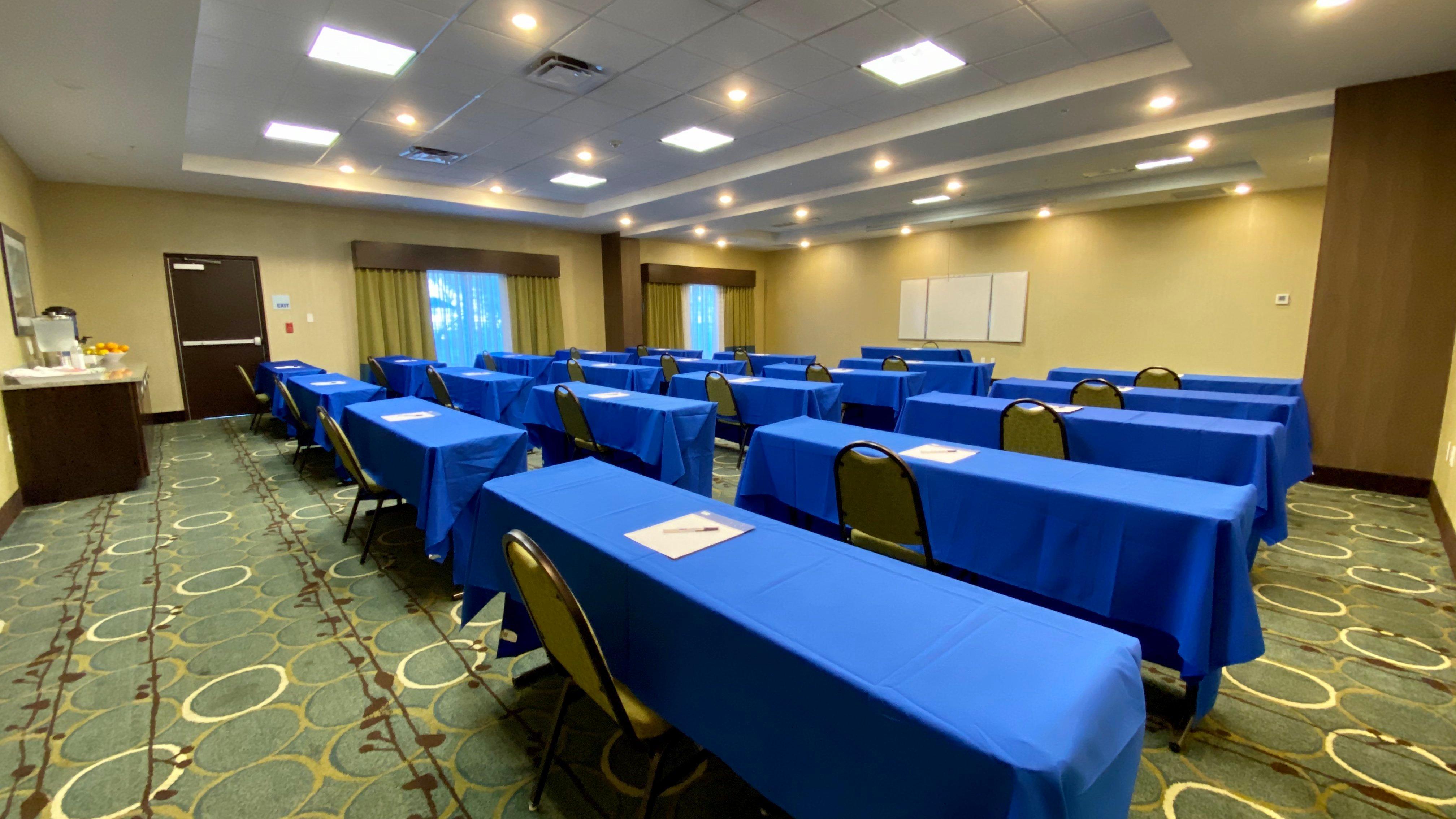 Holiday Inn Express Hotel & Suites Orlando East-Ucf Area By Ihg Alafaya Esterno foto